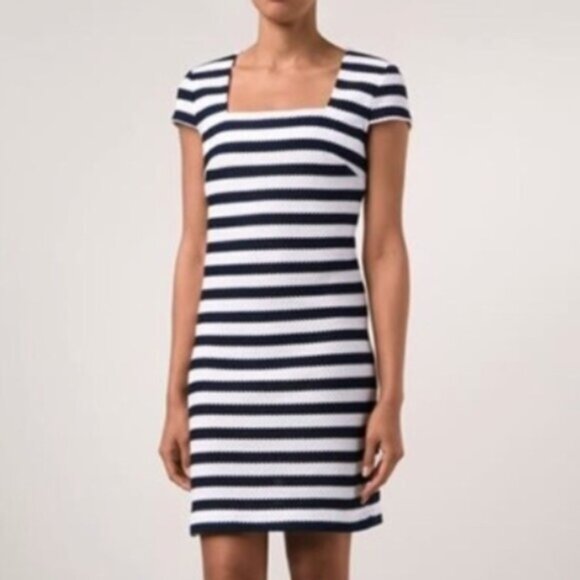 Diane Von Furstenberg Dresses & Skirts - Diane Von Furstenberg Navy and White Stripe Suji Honeycomb Knit Dress NEW